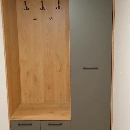 Skarbowa East Apartamento Leszno (Greater Poland)