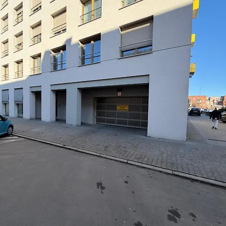 Skarbowa East Апартаменти