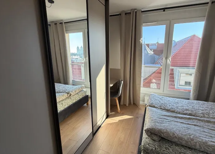 Skarbowa East Apartamento Leszno (Greater Poland)