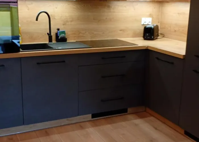 Skarbowa East Apartamento Leszno (Greater Poland)